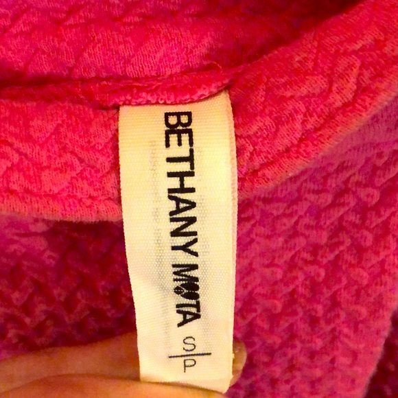 Skirt. Pink. Pleated. Bethany mota. Barely worn. It’s just sitting in my closet - Picture 3 of 3